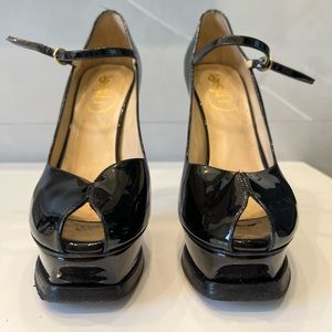 Ysl black patent Mary Jane pump 37.5